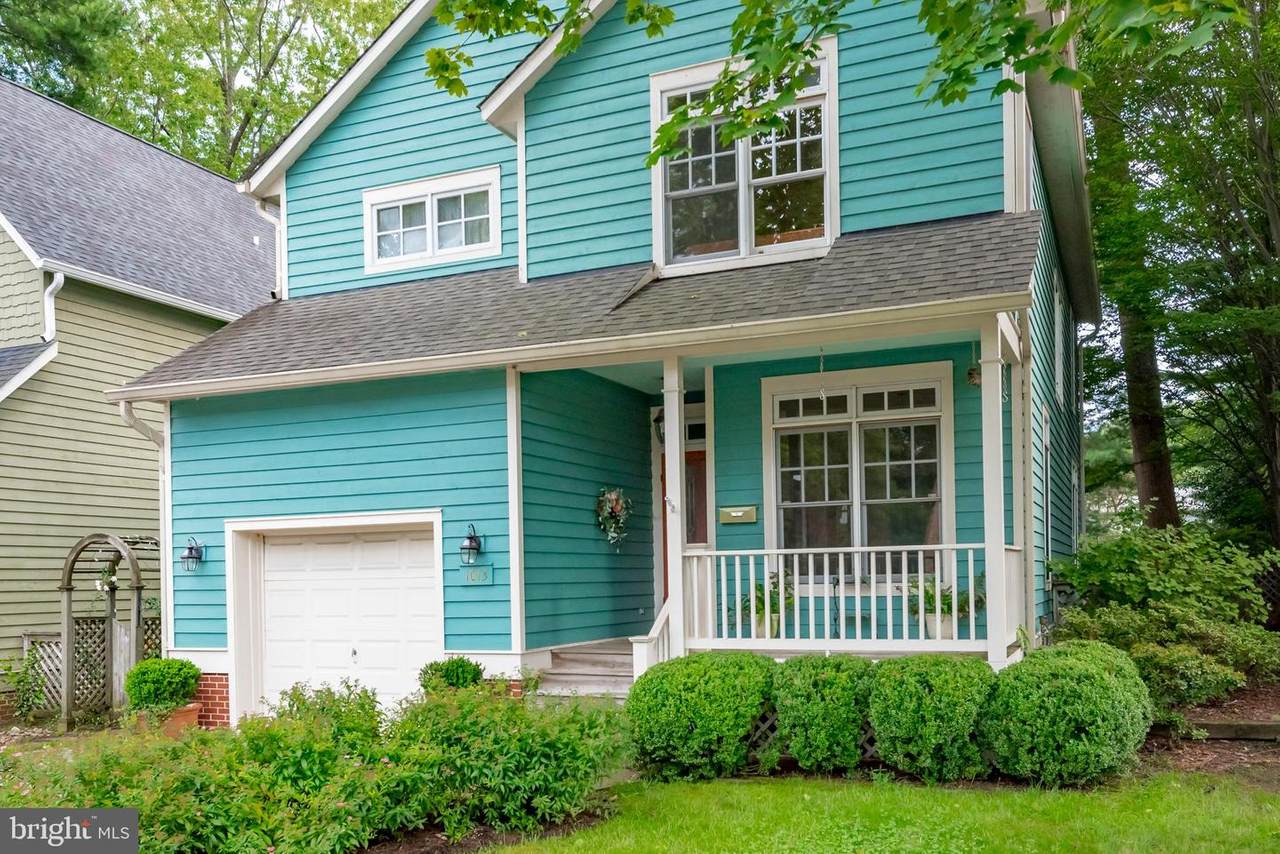 1013 Moss Haven Court - Photo 1