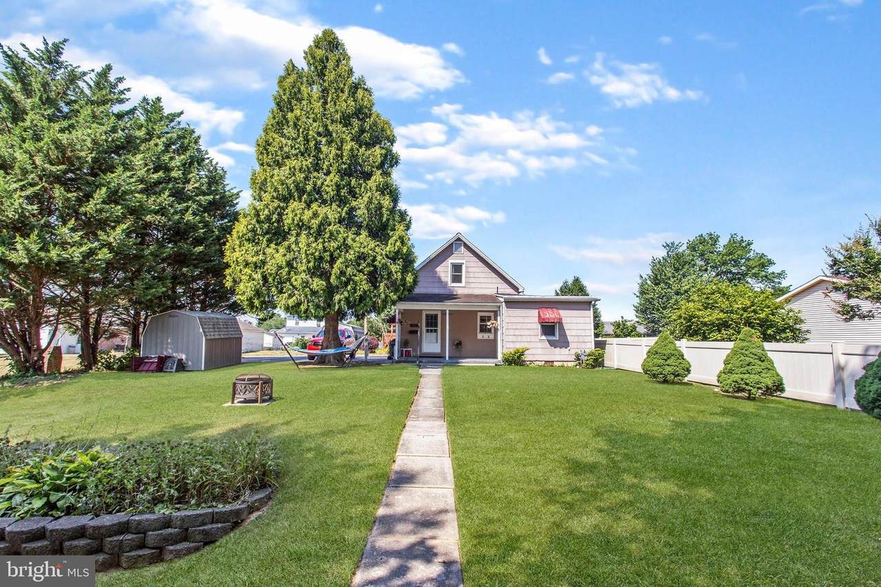 110 Sanford Avenue - Photo 1