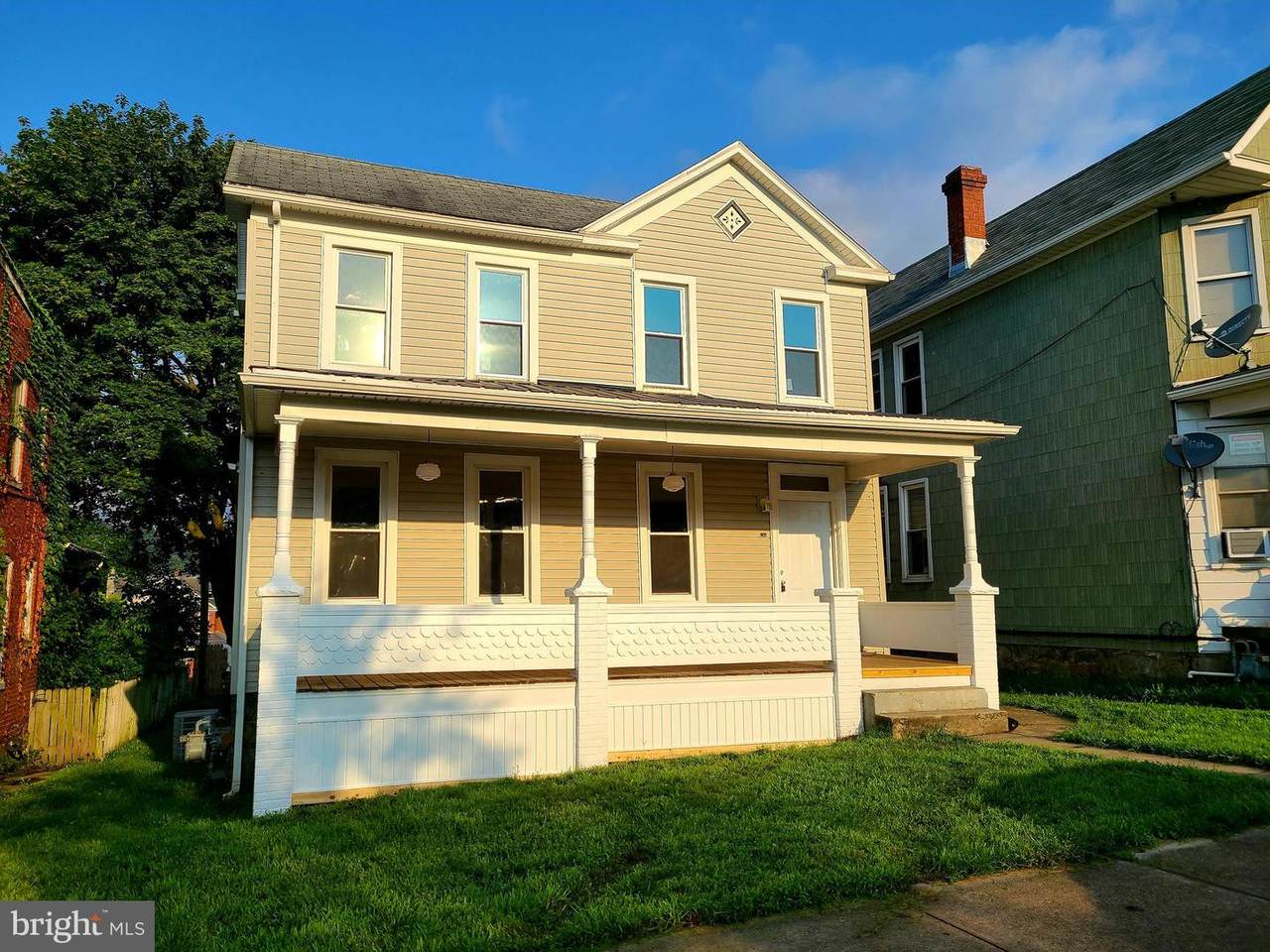 109 Race Street - Photo 1