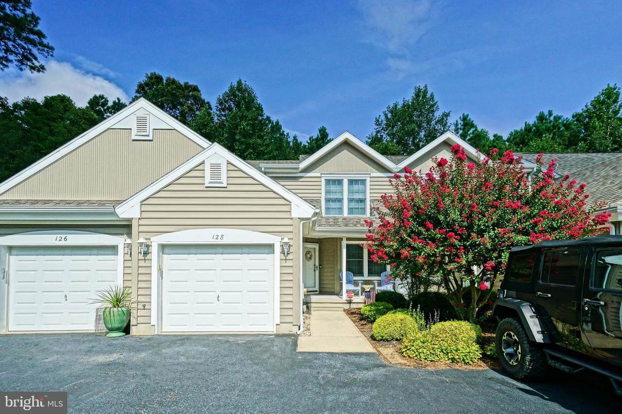 128 Teal Drive - Photo 1