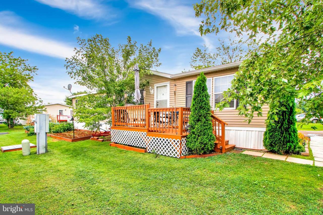4820 Old Harrisburg Road - Photo 1