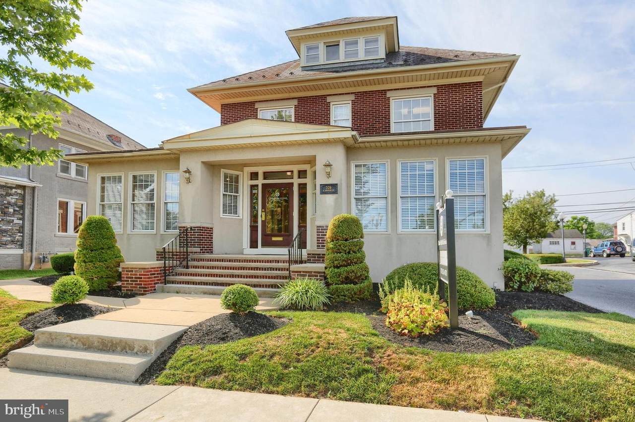 326 Chocolate Avenue - Photo 1
