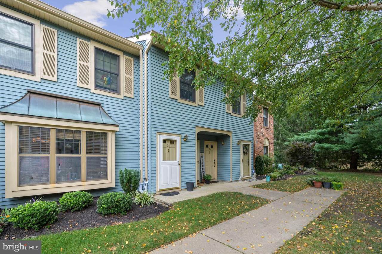 73 Wyndham Place - Photo 1