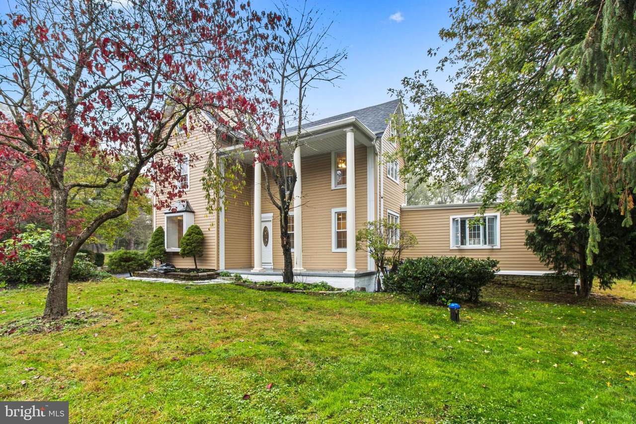 4305 Shoemaker Road - Photo 1
