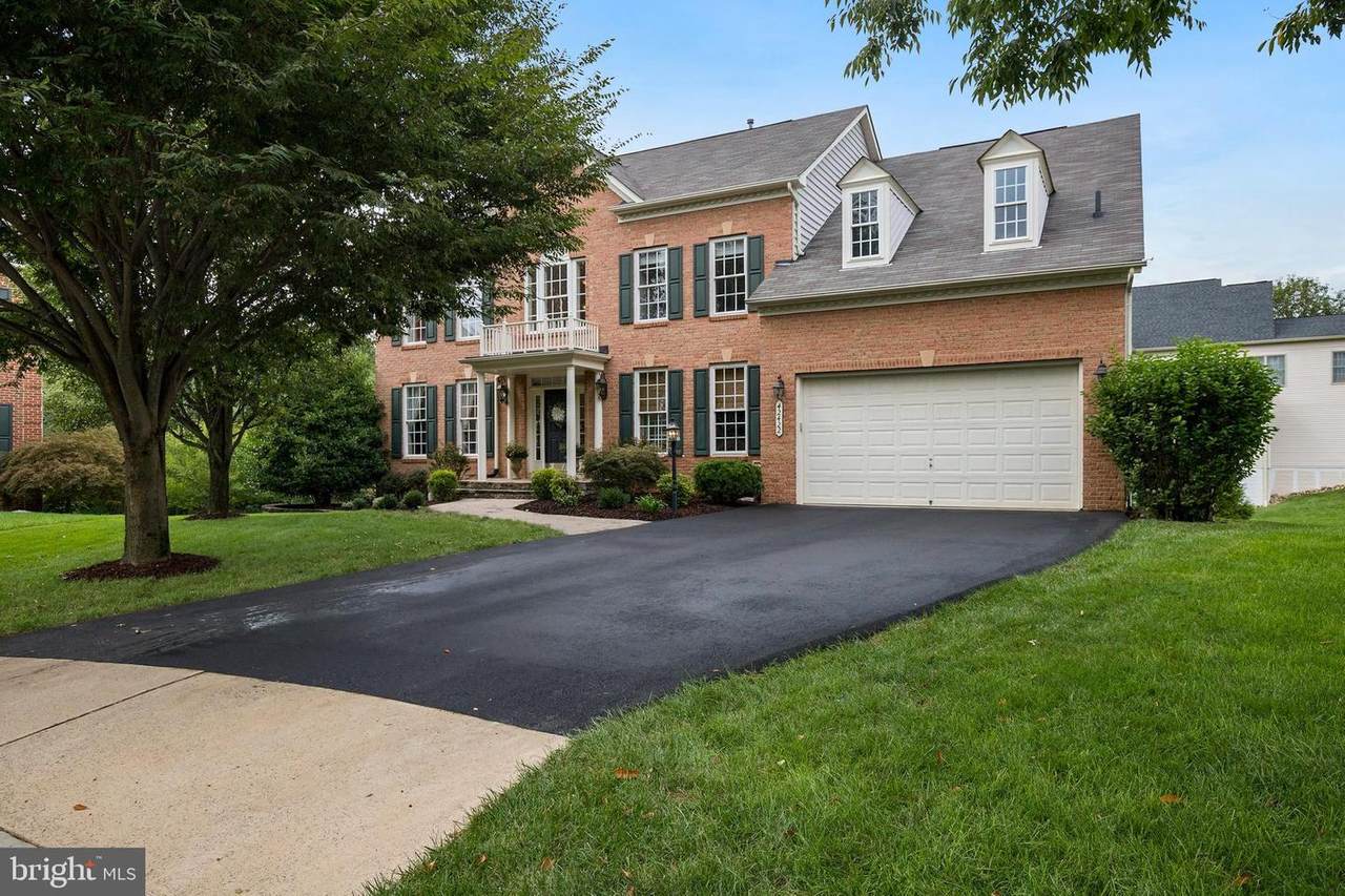 42422 Belmont Glen Place - Photo 1
