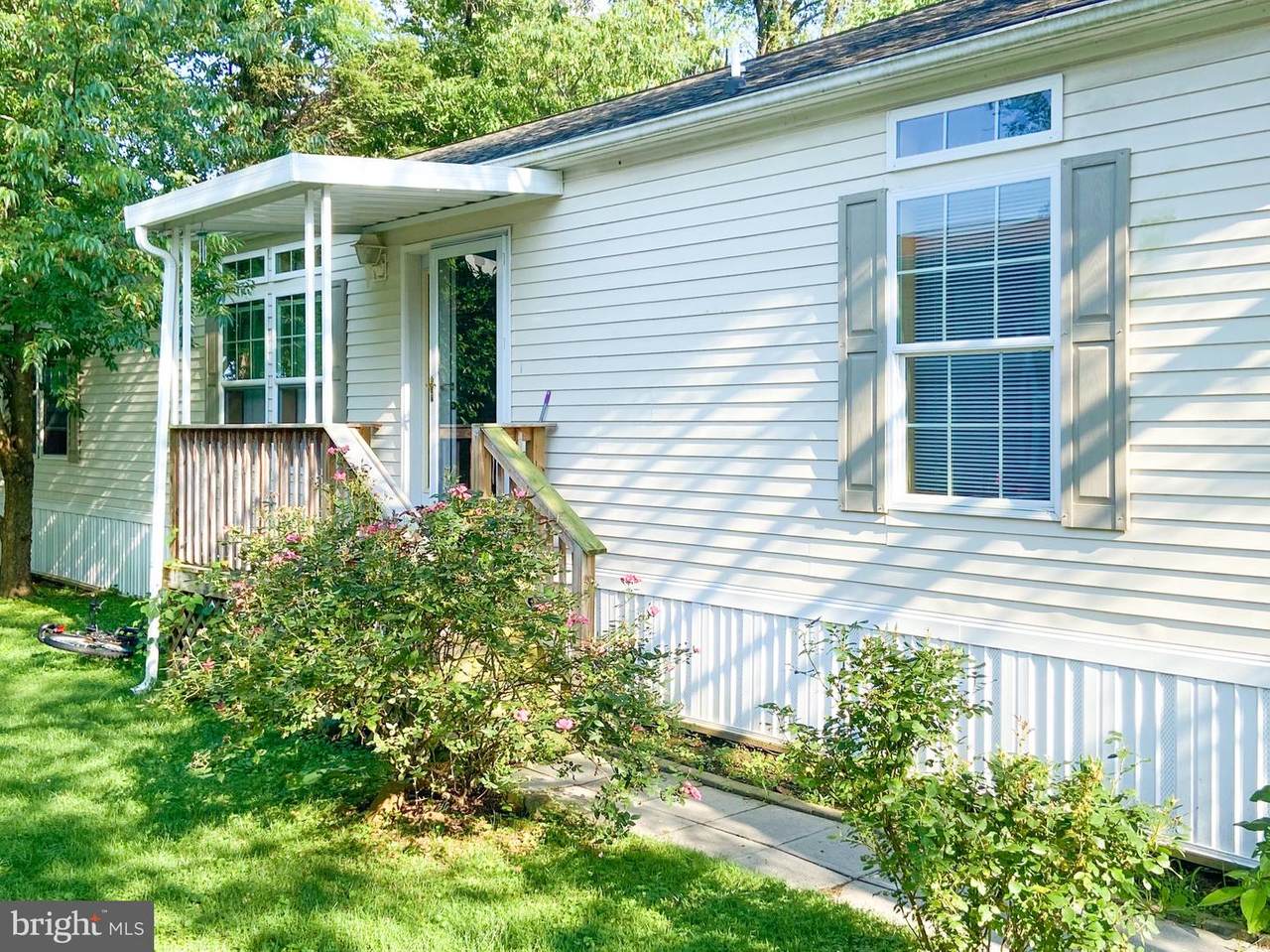 131 Madge Drive - Photo 1