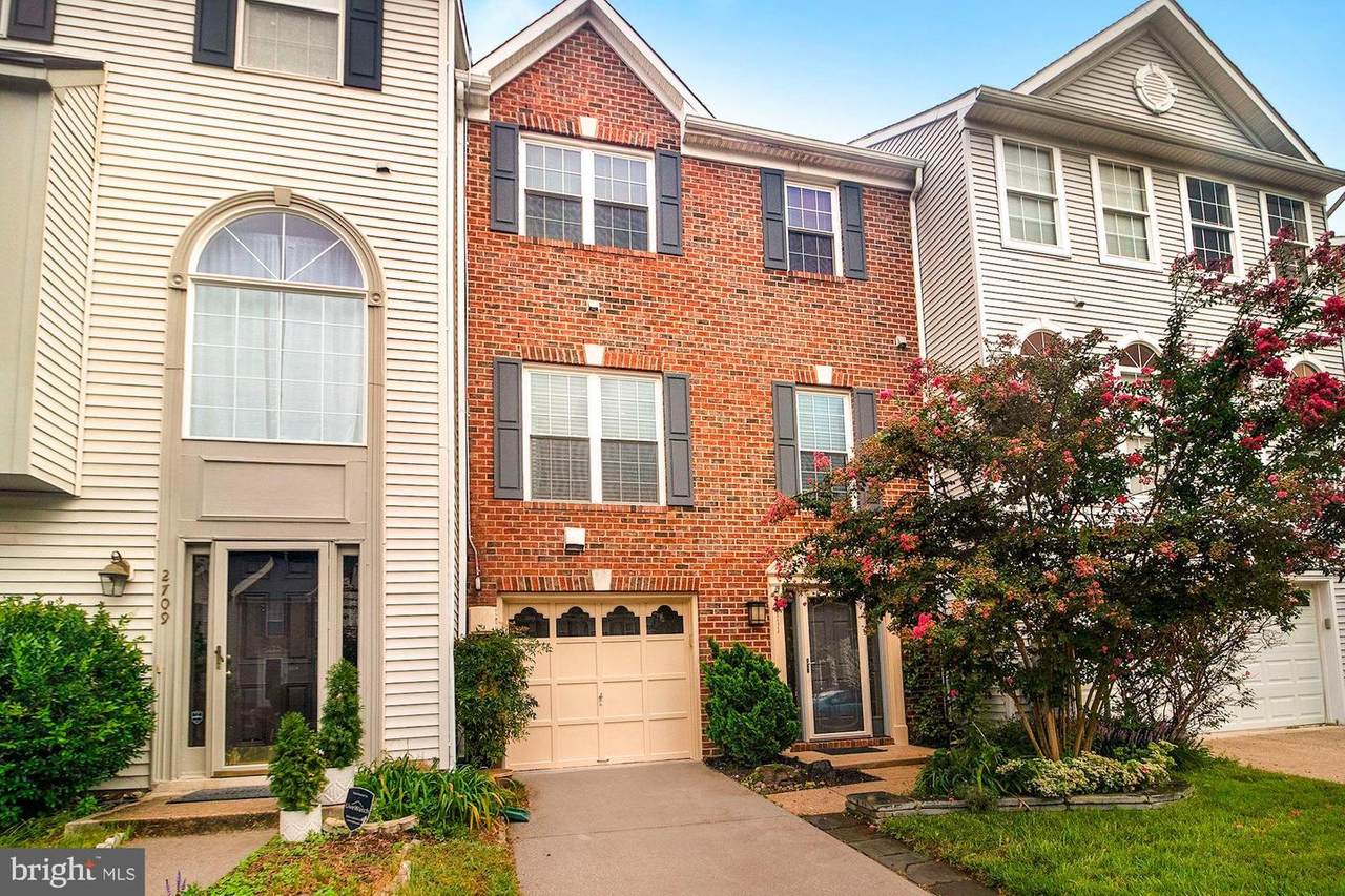 2711 Thornbrook Court - Photo 1