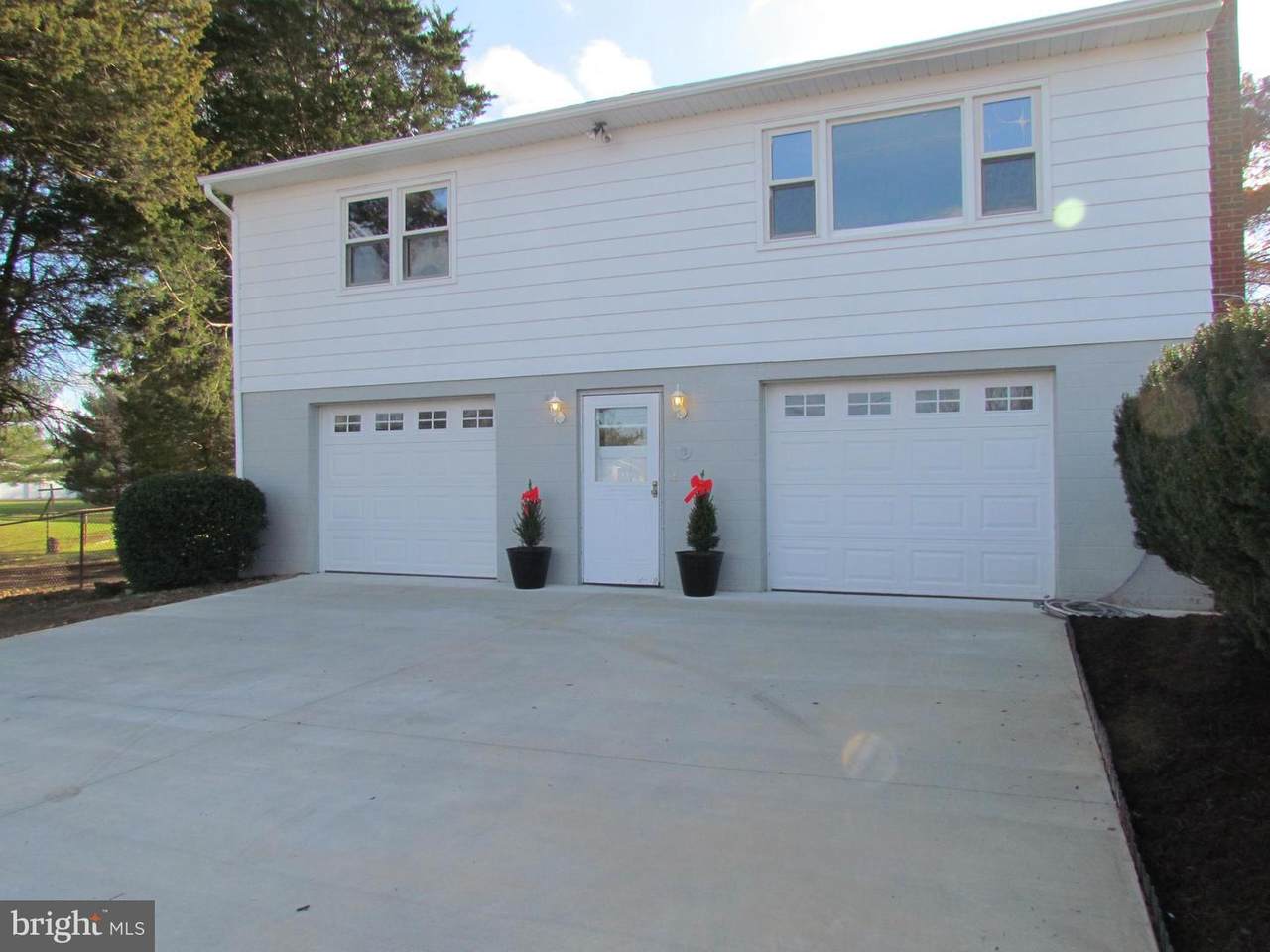 982 Little Creek Road - Photo 1