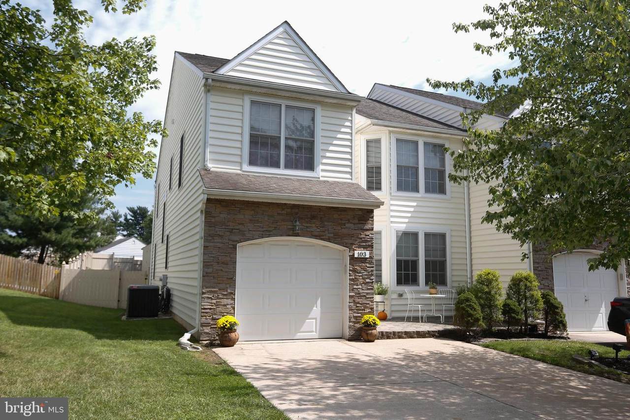 103 Marielle Lane - Photo 1
