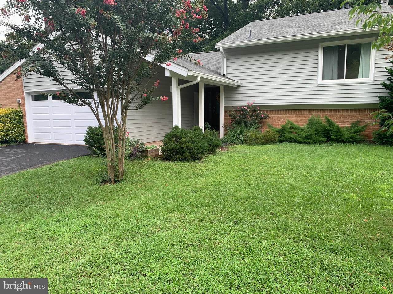 121 Avondale Drive - Photo 1