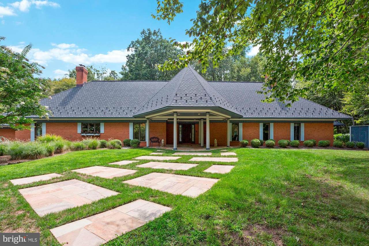 137 Yarnick Road - Photo 1