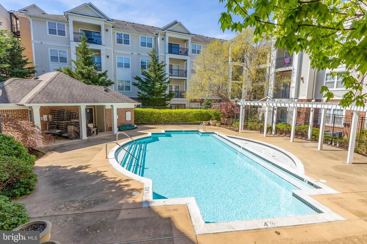 12941 Centre Park Circle - Photo 1