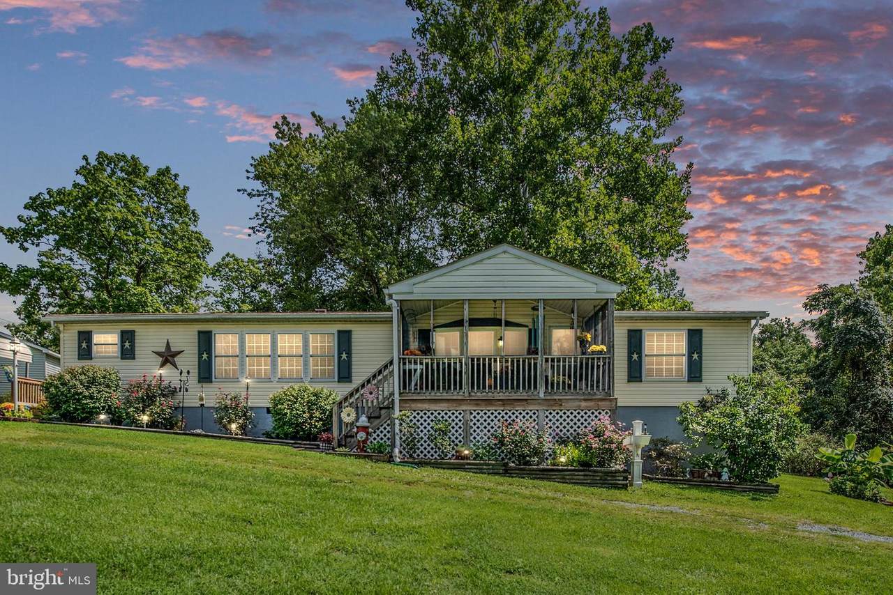 1303 Garrisonville Road - Photo 1