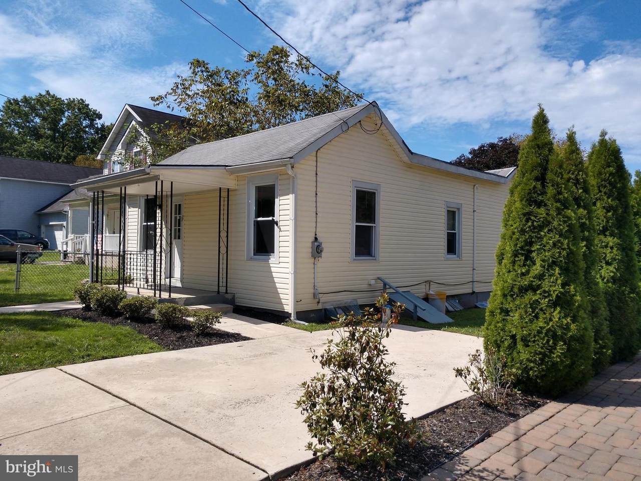 17 Ray Street - Photo 1