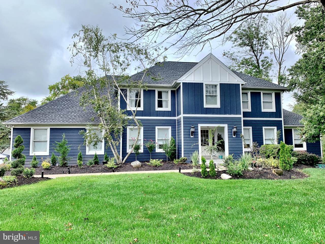 515 Pin Oak Drive - Photo 1