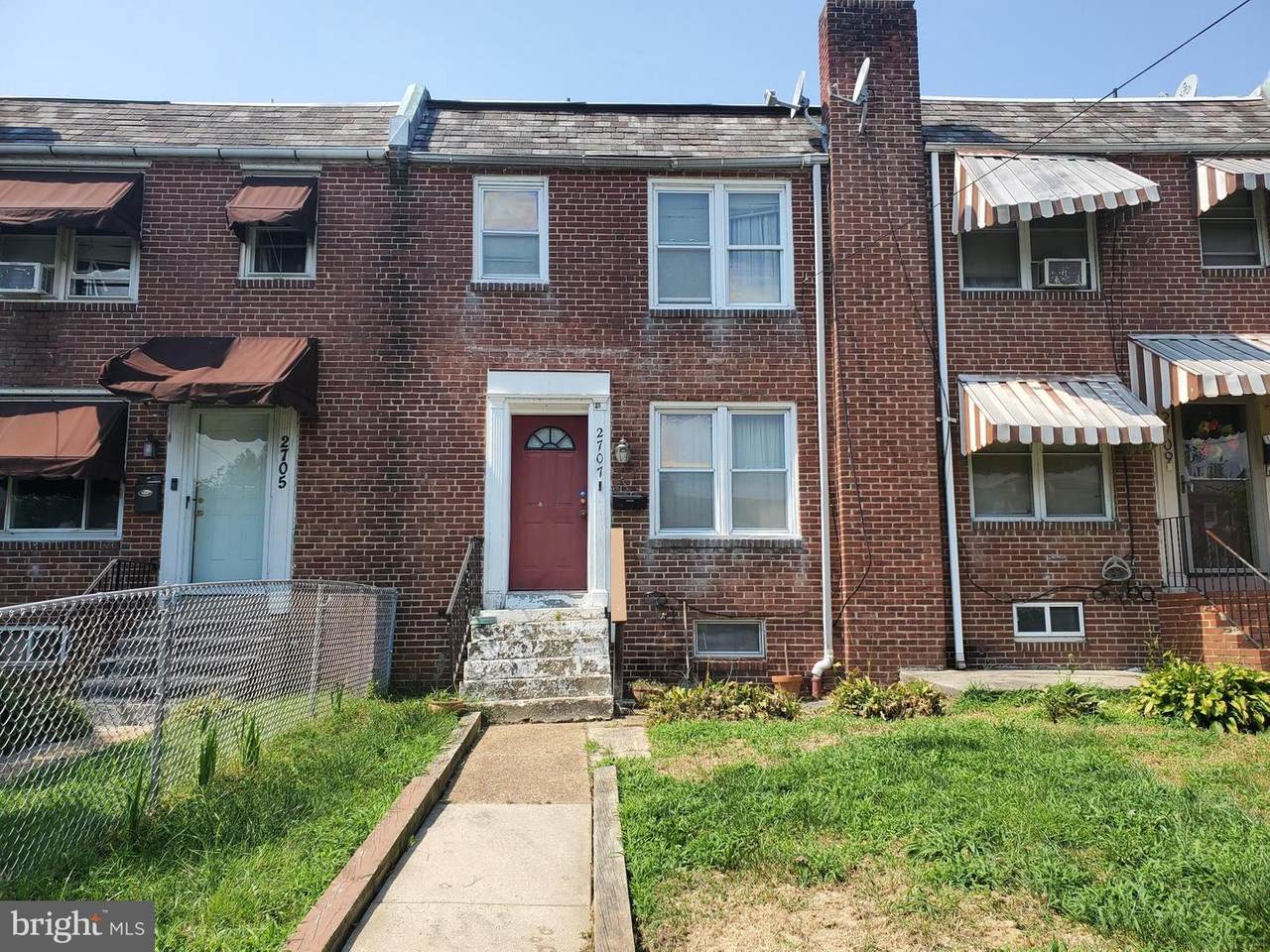 2707 Pine Street - Photo 1
