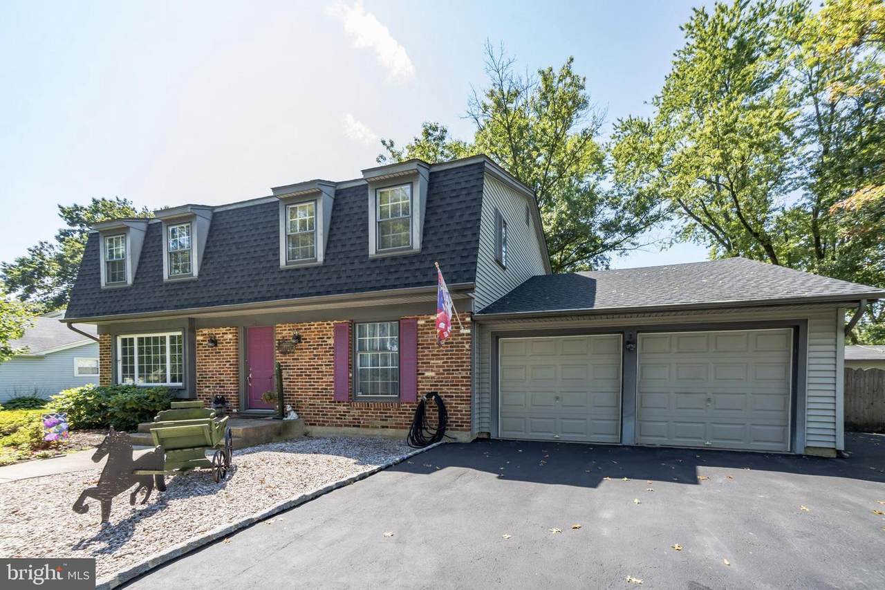 2 Roberts Drive - Photo 1