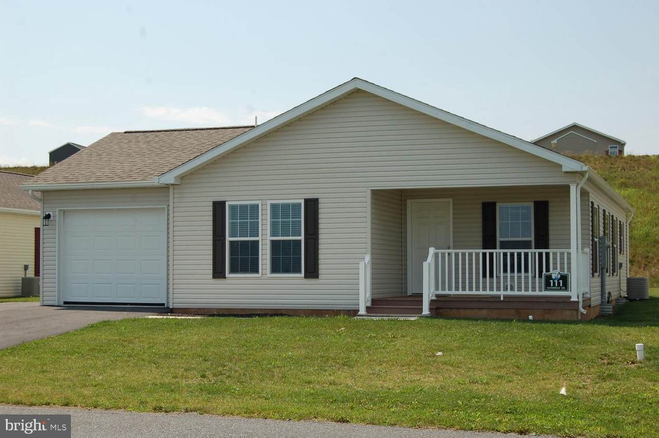 111 Glenridge Drive - Photo 1