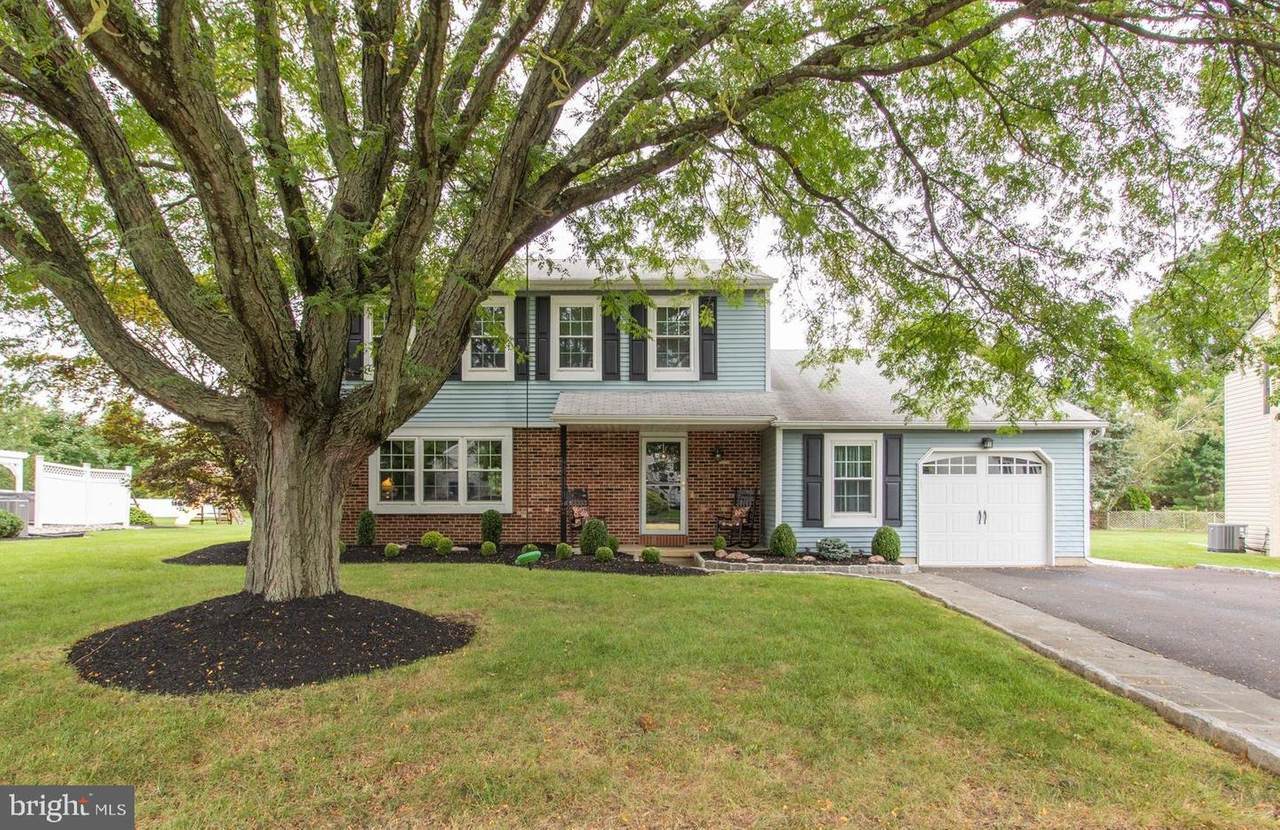 13 Downey Drive - Photo 1