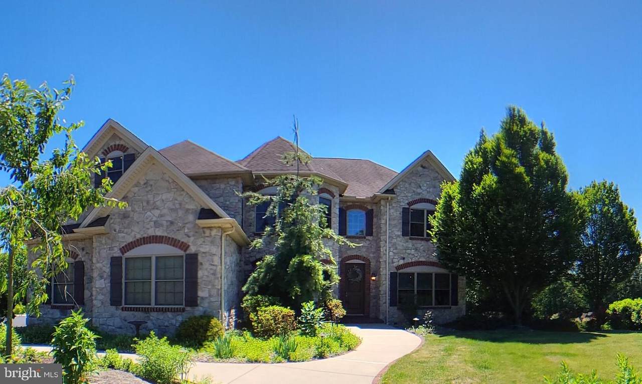 87/89 Foxfire Lane - Photo 1