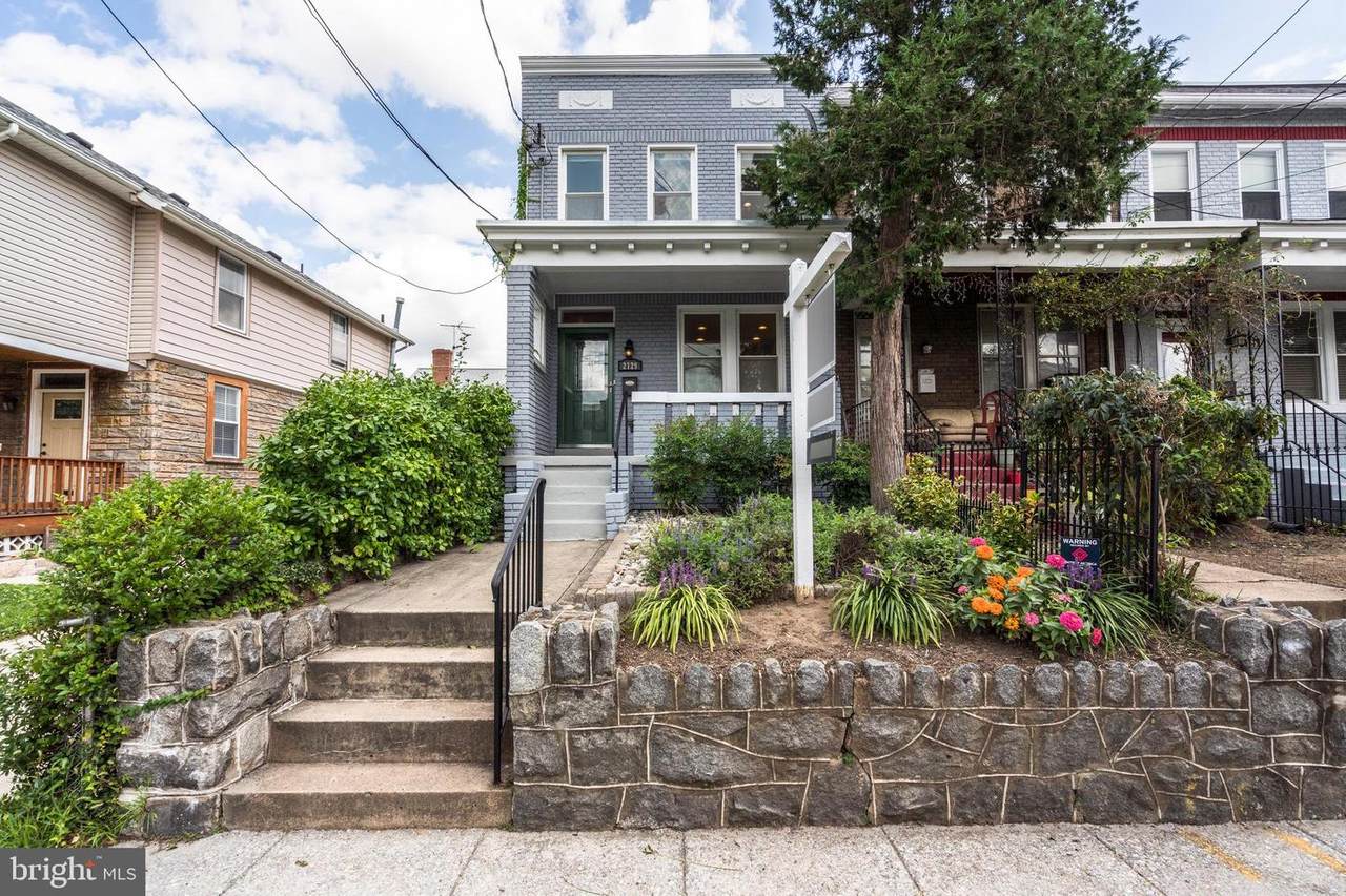 2729 6TH Street - Photo 1