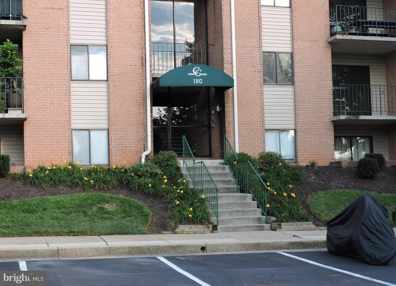 1102 Lisadale Circle - Photo 1
