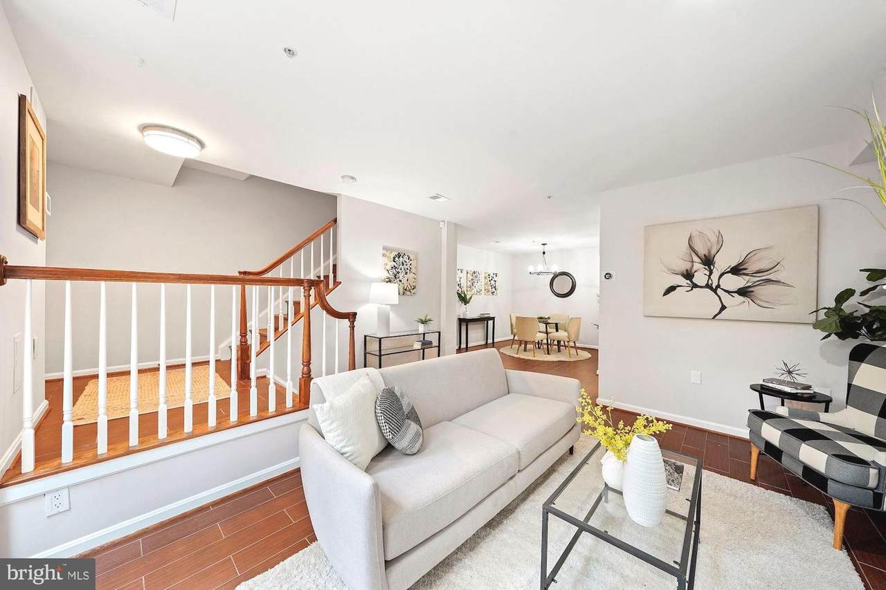 2403 20TH Street - Photo 1