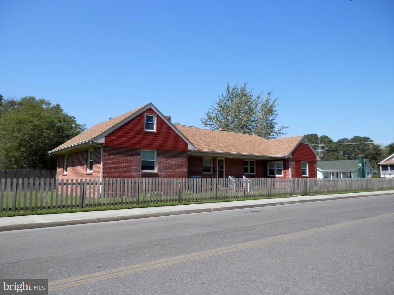 311 Myrtle Street - Photo 1