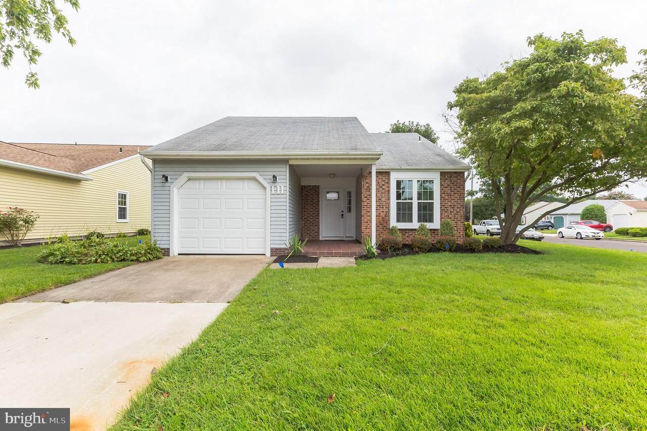 111 Bastian Drive - Photo 1