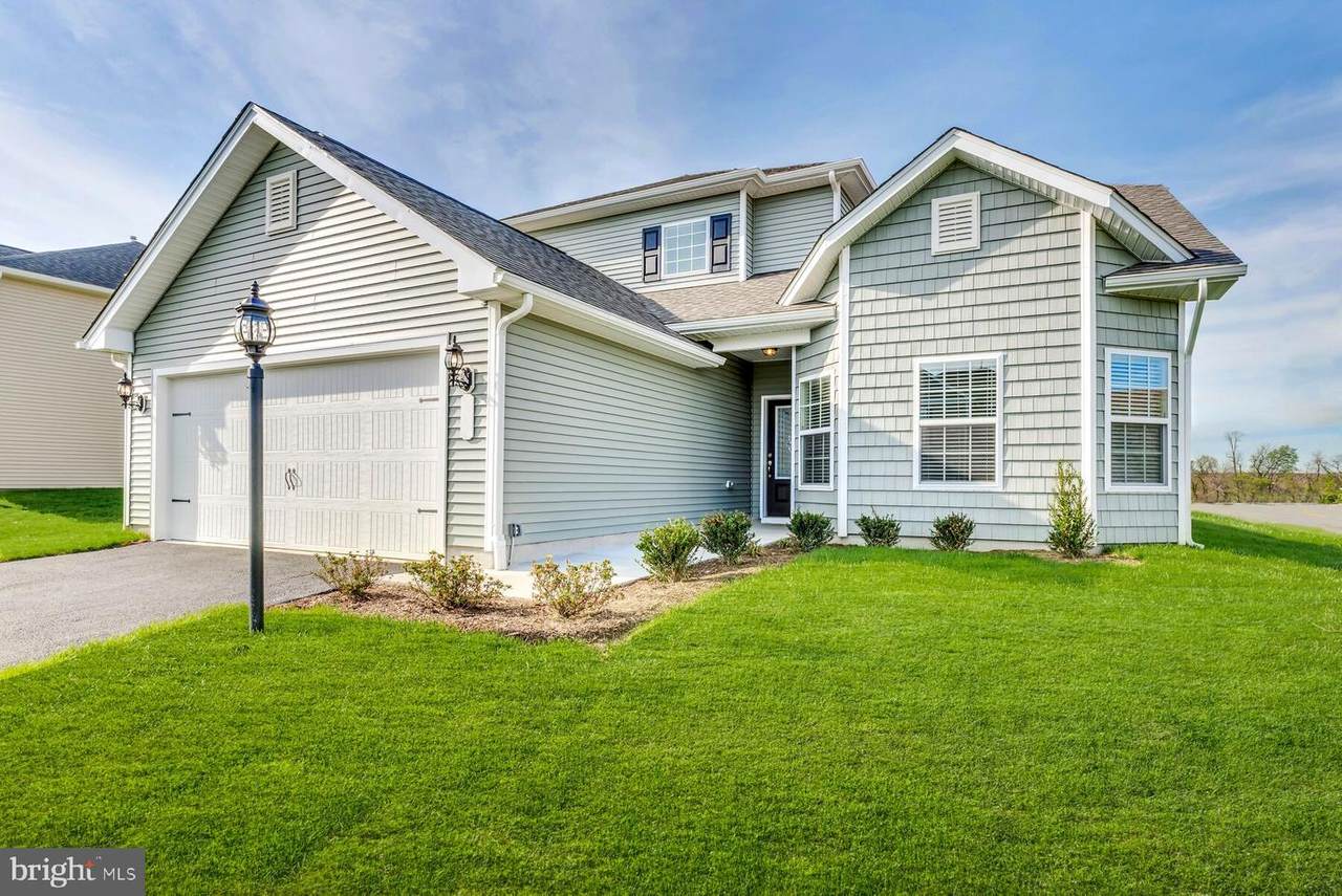 78 Wyeth Avenue - Photo 1