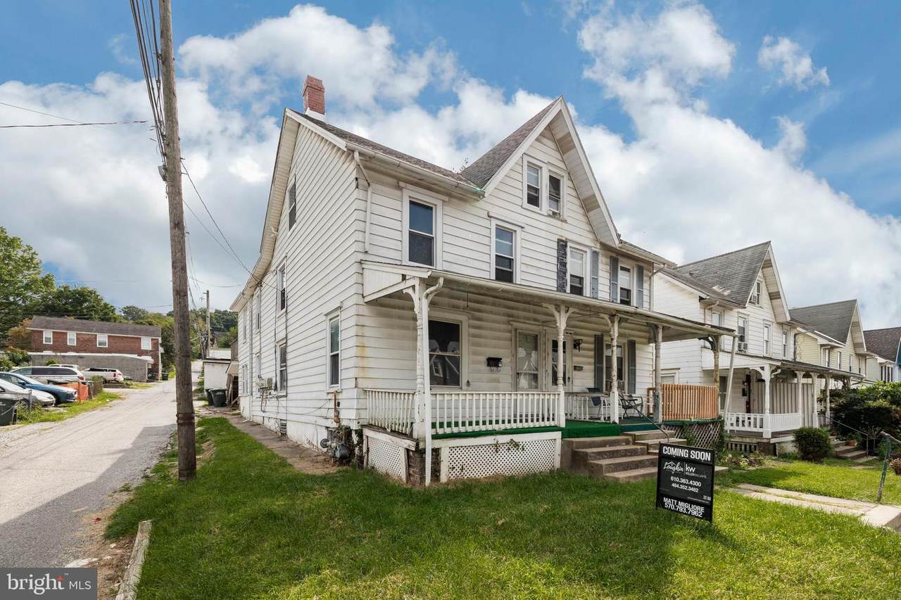 634 Olive Street - Photo 1