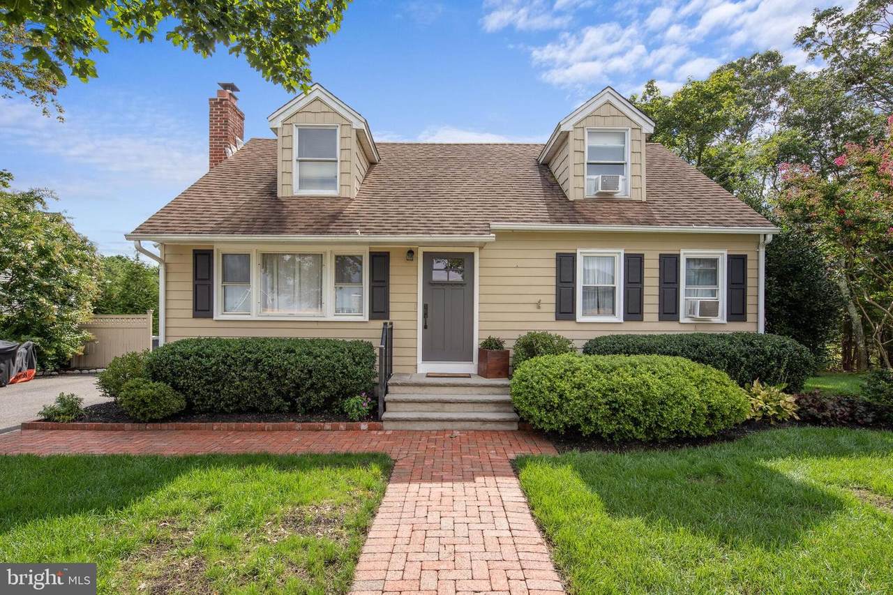1035 Prospect Avenue - Photo 1