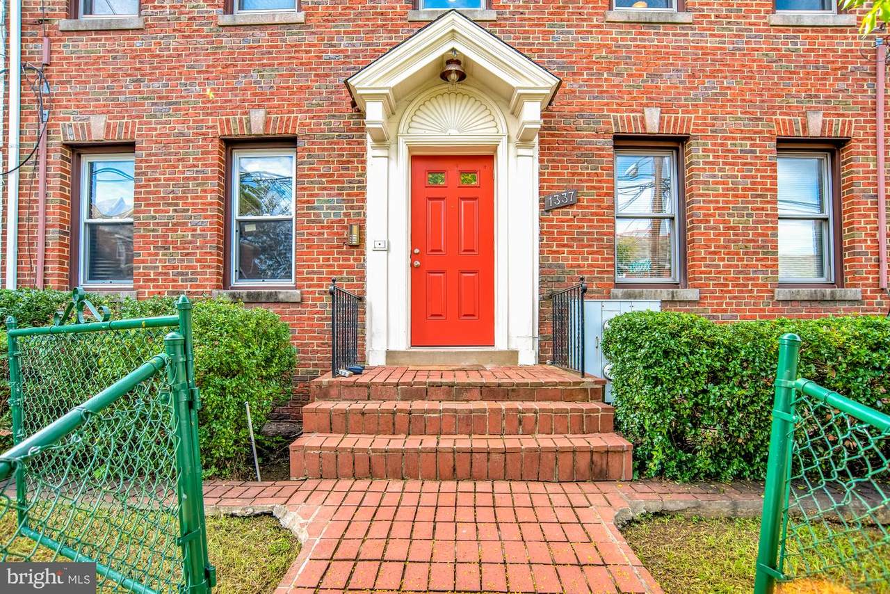 1337 Adams Street - Photo 1