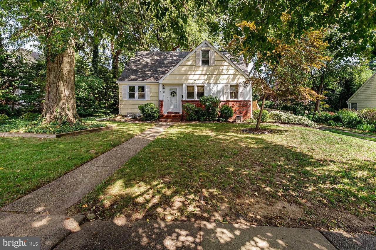 215 Pembrook Avenue - Photo 1