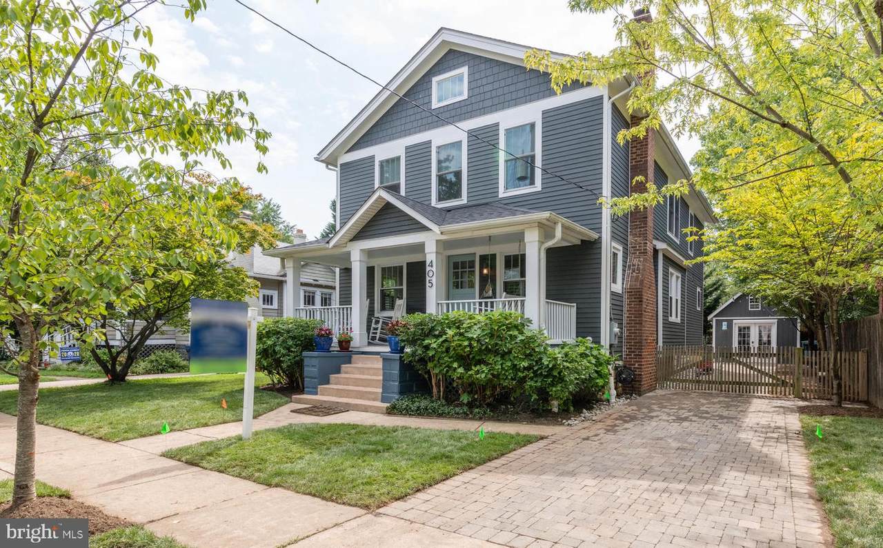 405 Luray Avenue - Photo 1