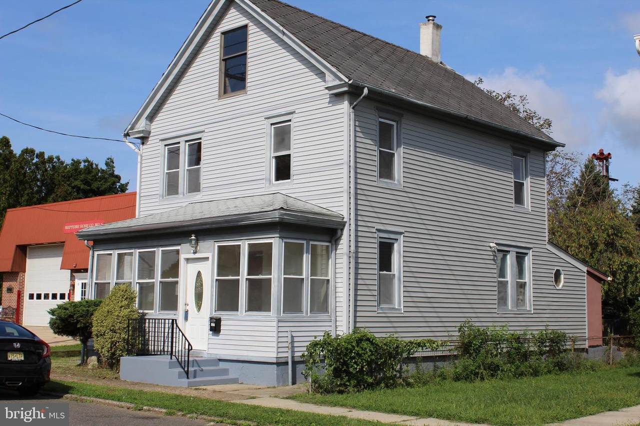 729 Bordentown Road - Photo 1