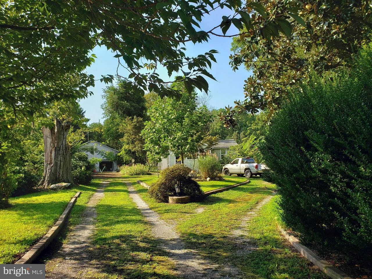 627 Salem - Photo 1