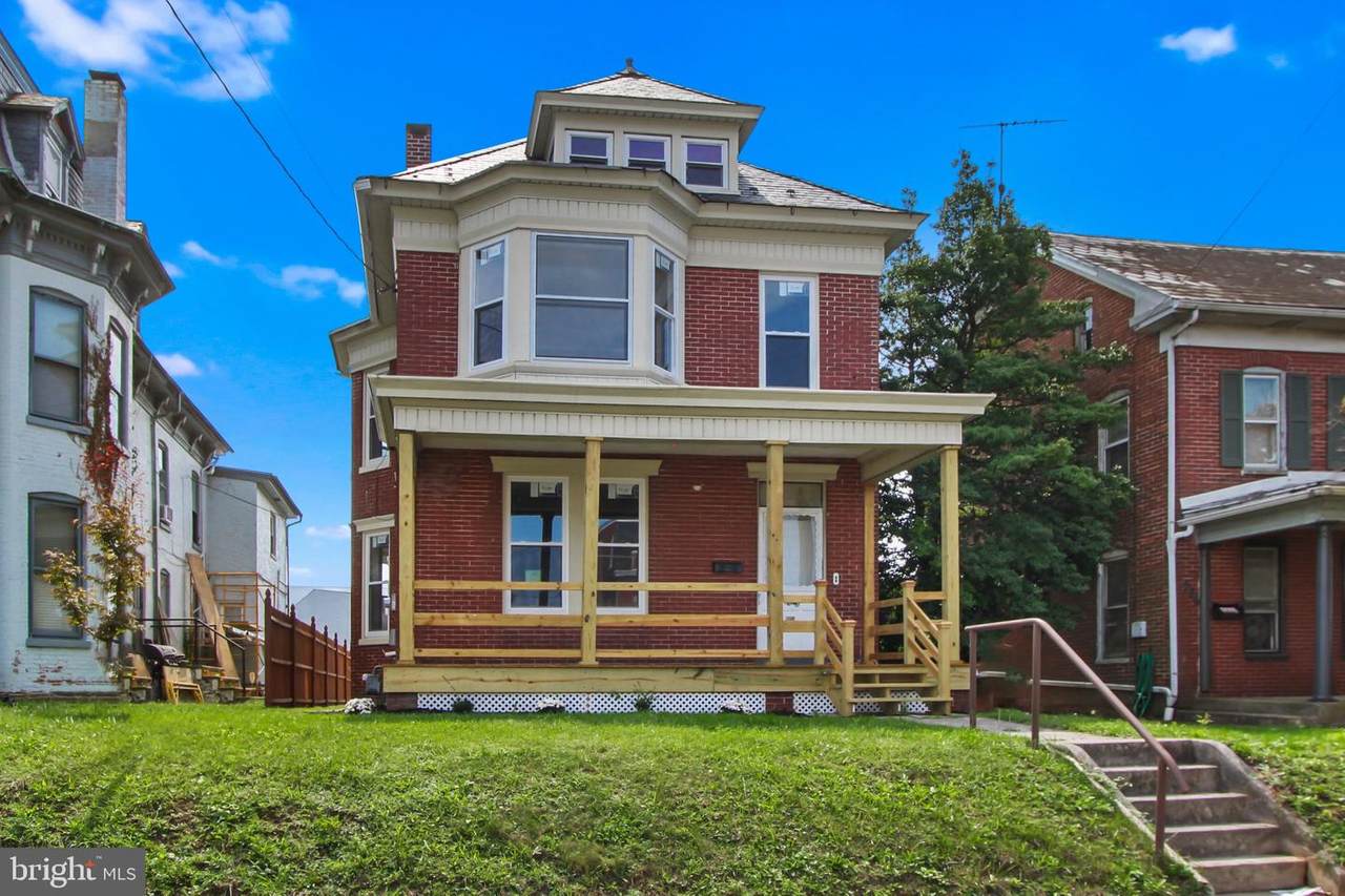 368 Main Street - Photo 1