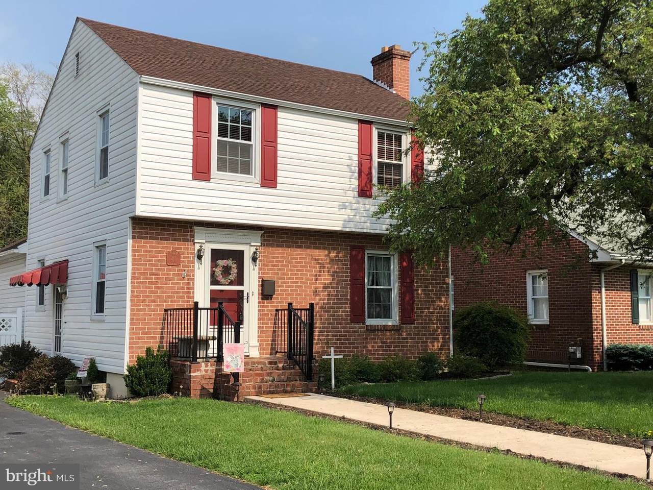 215 Tennessee Avenue - Photo 1