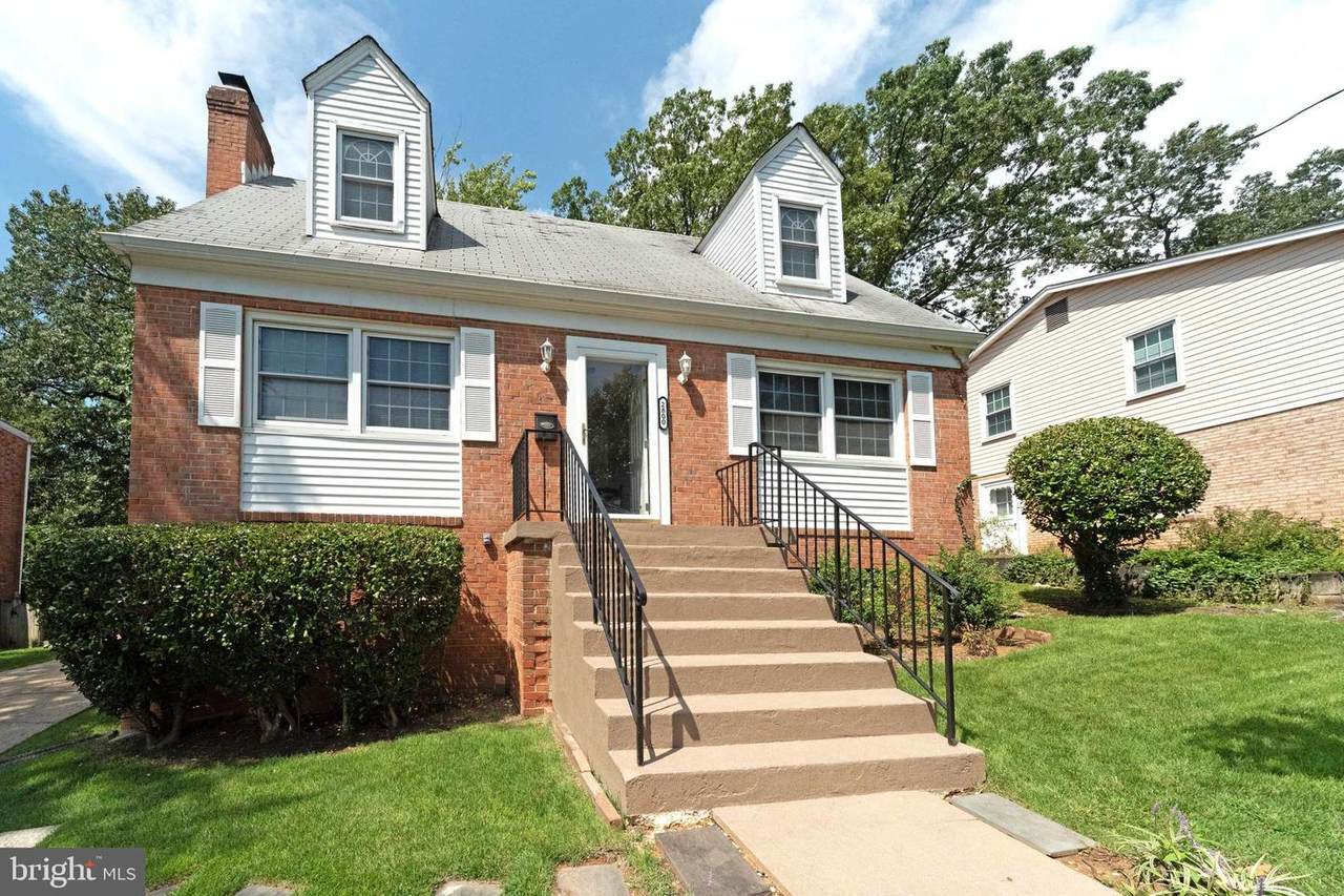 2800 Hillside Avenue - Photo 1