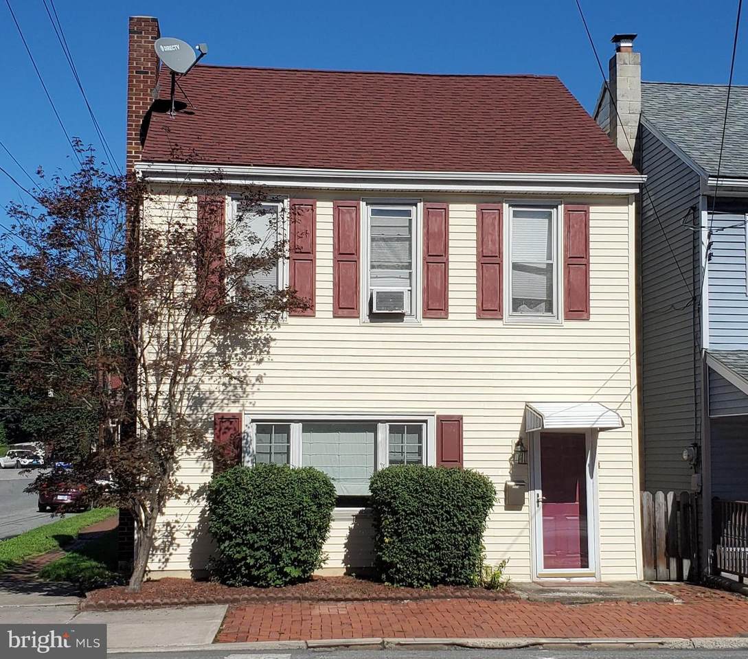 339 Pine Street - Photo 1