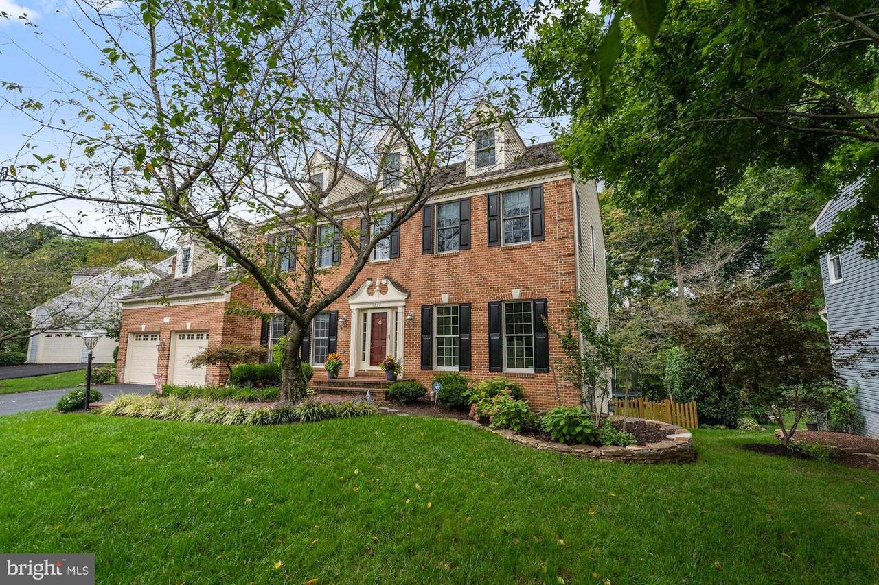 1231 Bradfield Drive - Photo 1