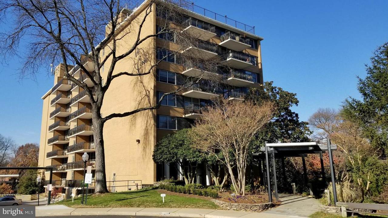 2030 Adams Street - Photo 1