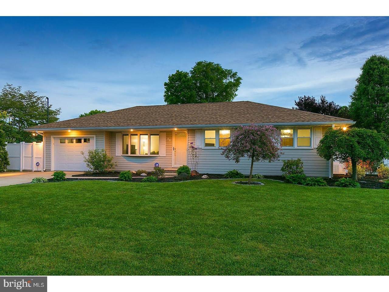 35 Illinois Road - Photo 1