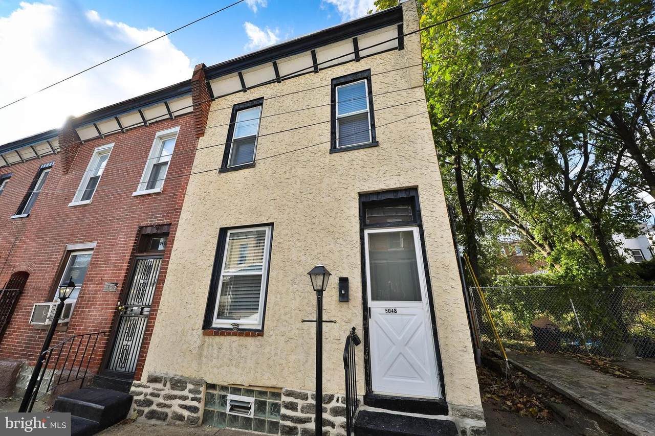 5048 Portico Street - Photo 1