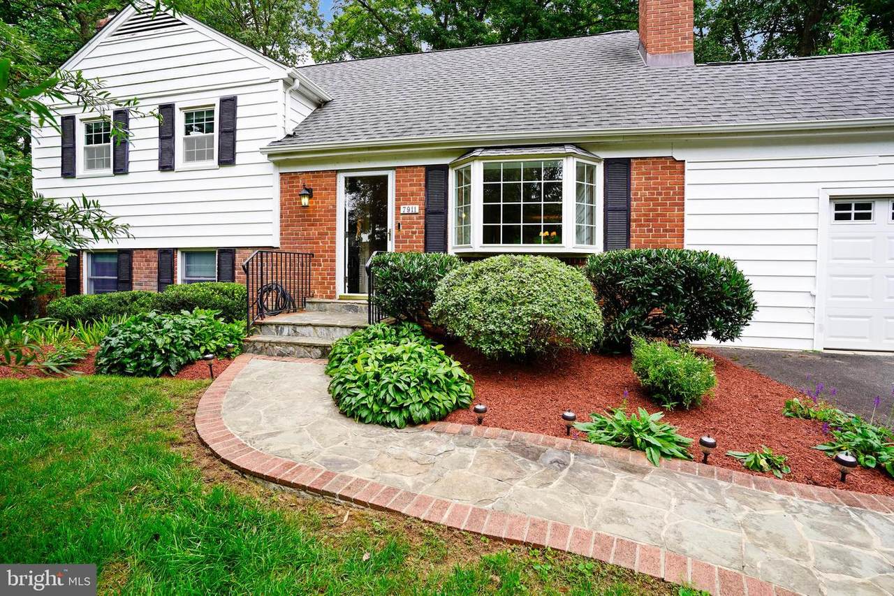 7911 Roswell Drive - Photo 1