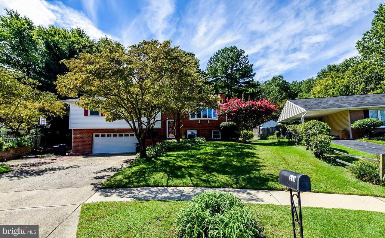 311 Ridgely Court - Photo 1