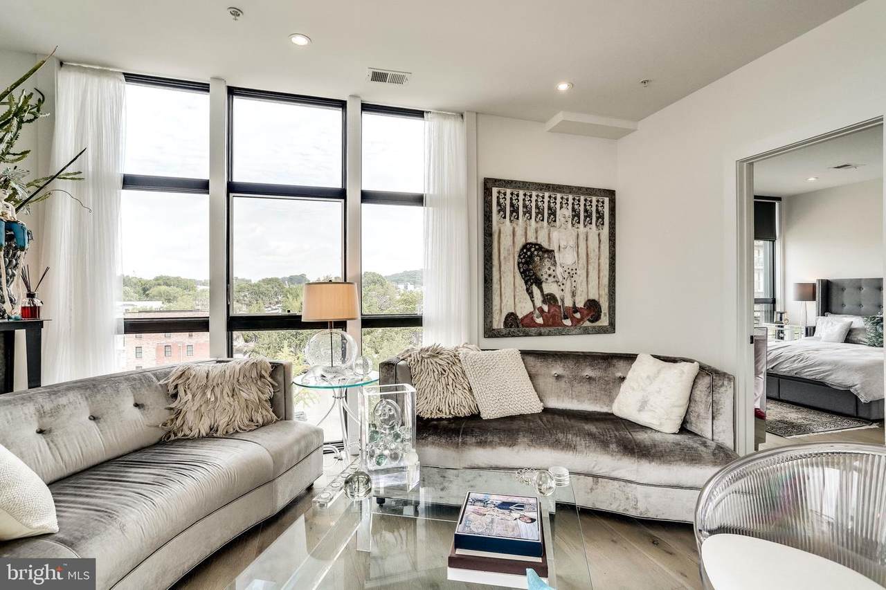 1402 H Street - Photo 1