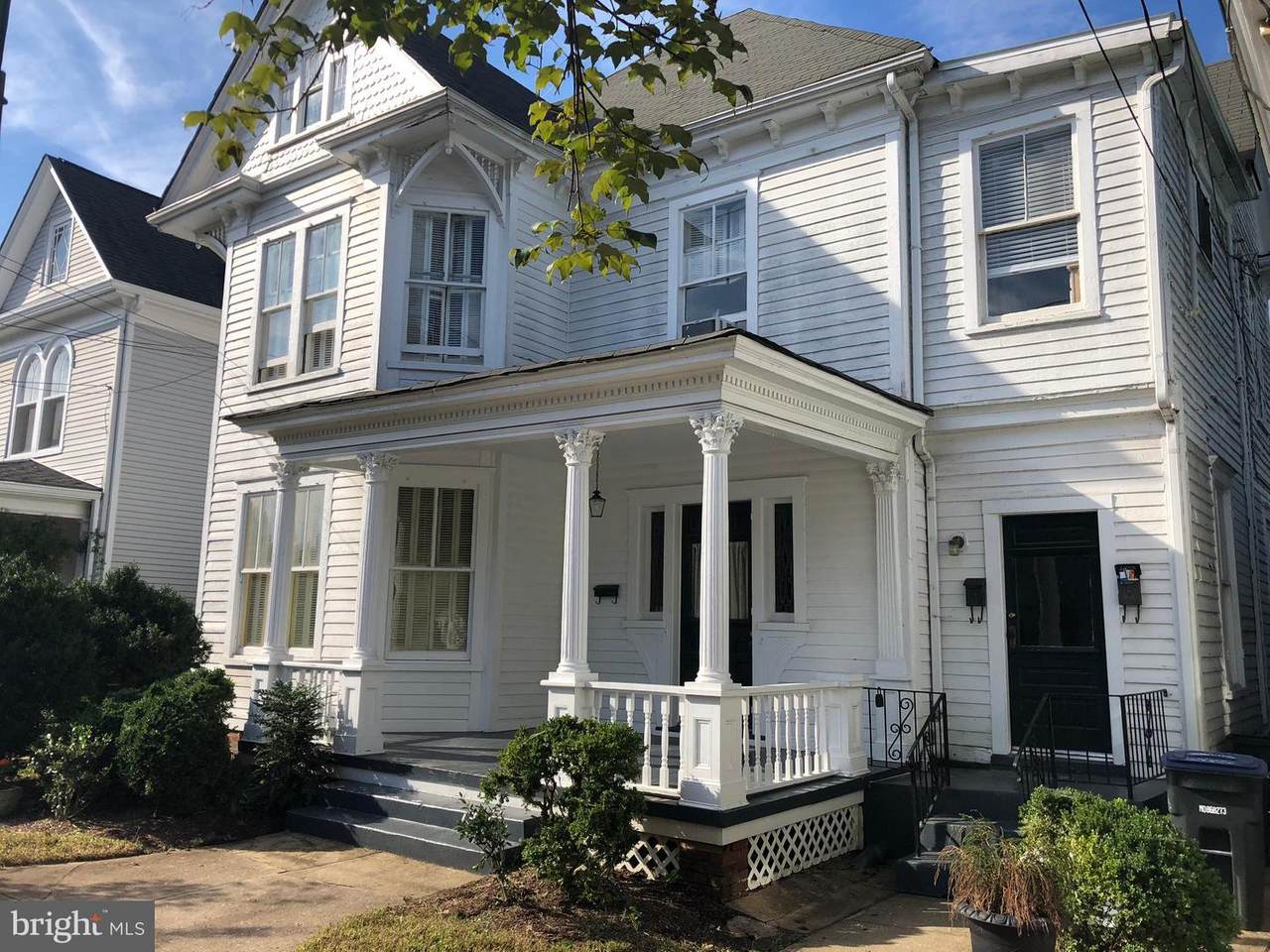1114 Prince Edward Street - Photo 1