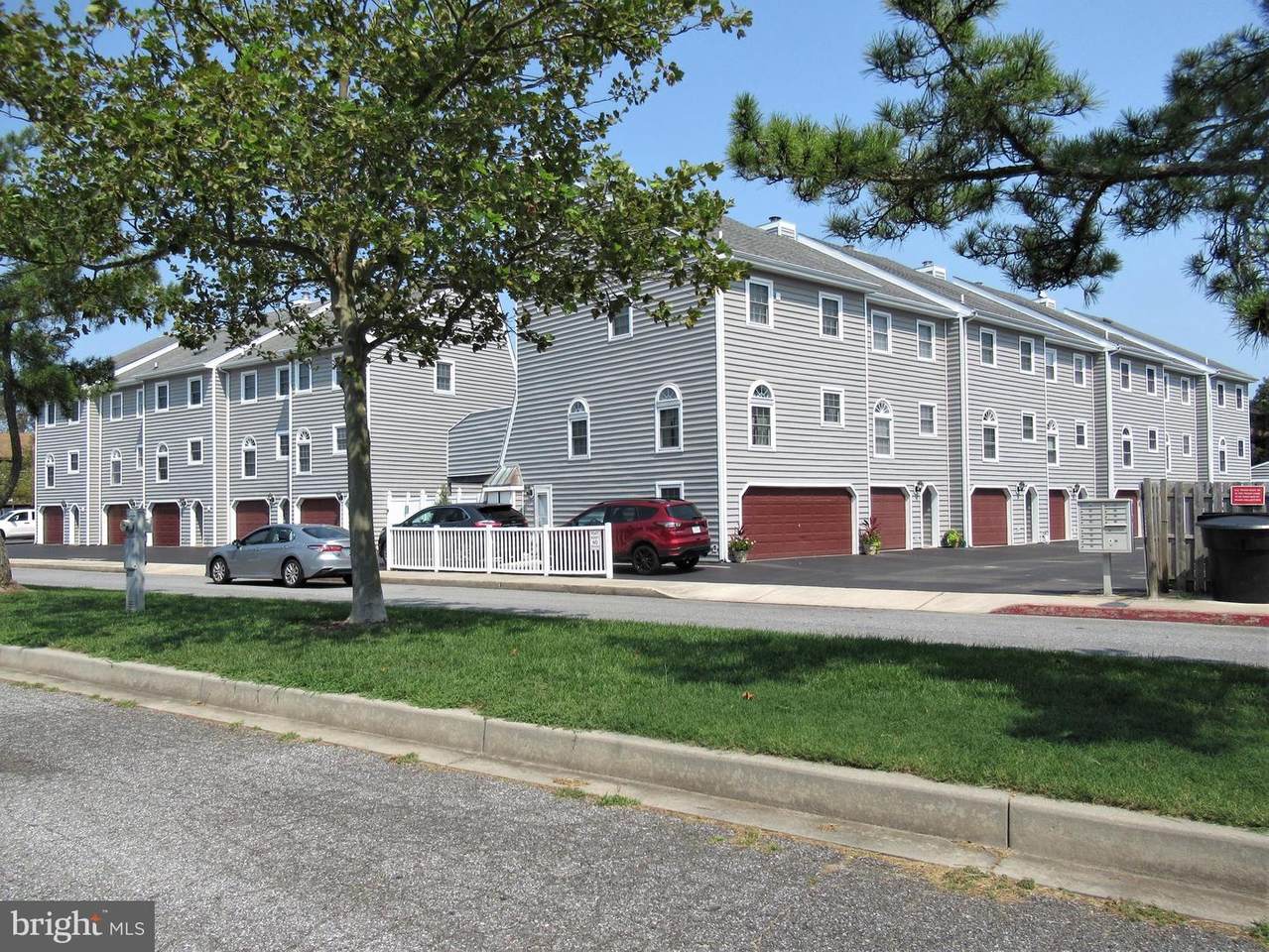404 143RD Street - Photo 1